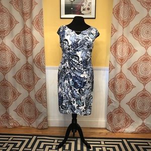 Sleeveless, side ruched dress.